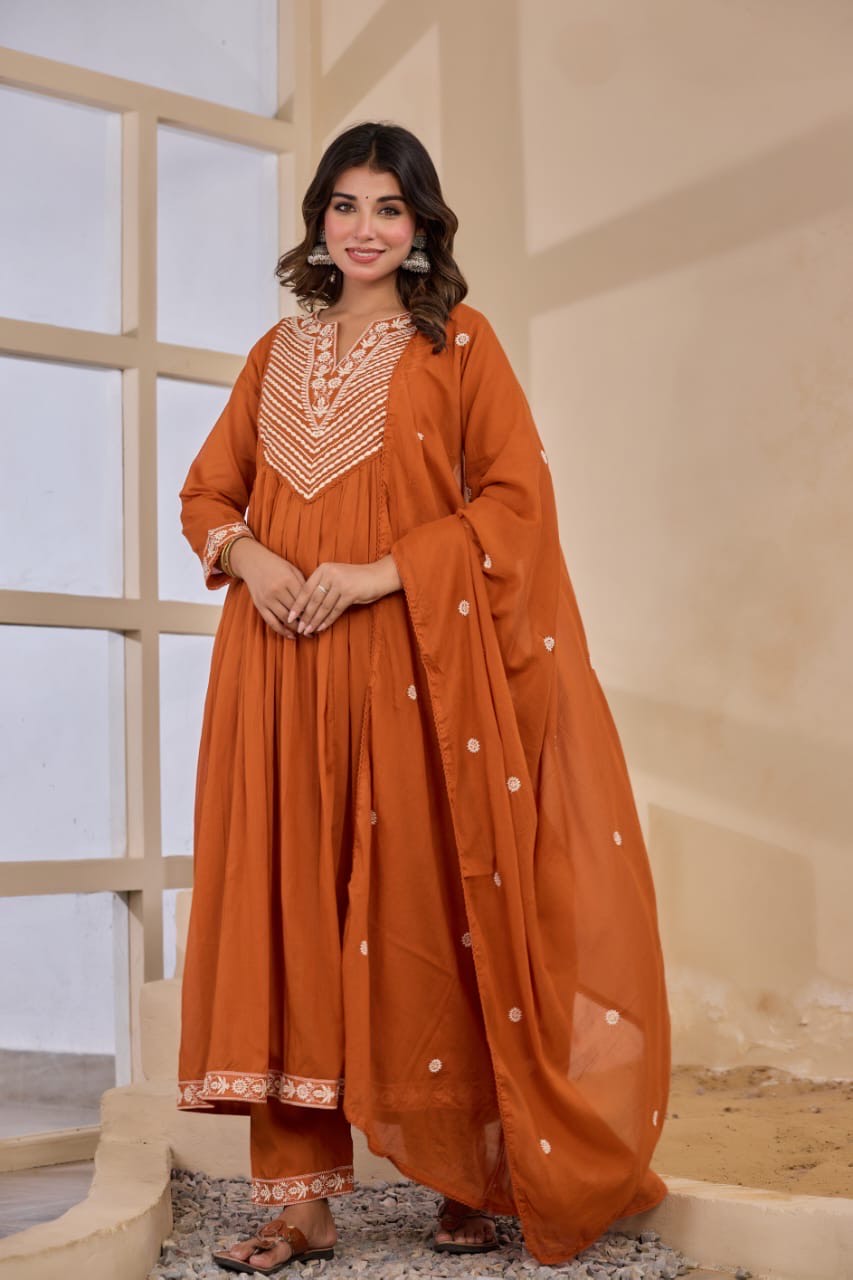 Women Floral Embroidered Anark...